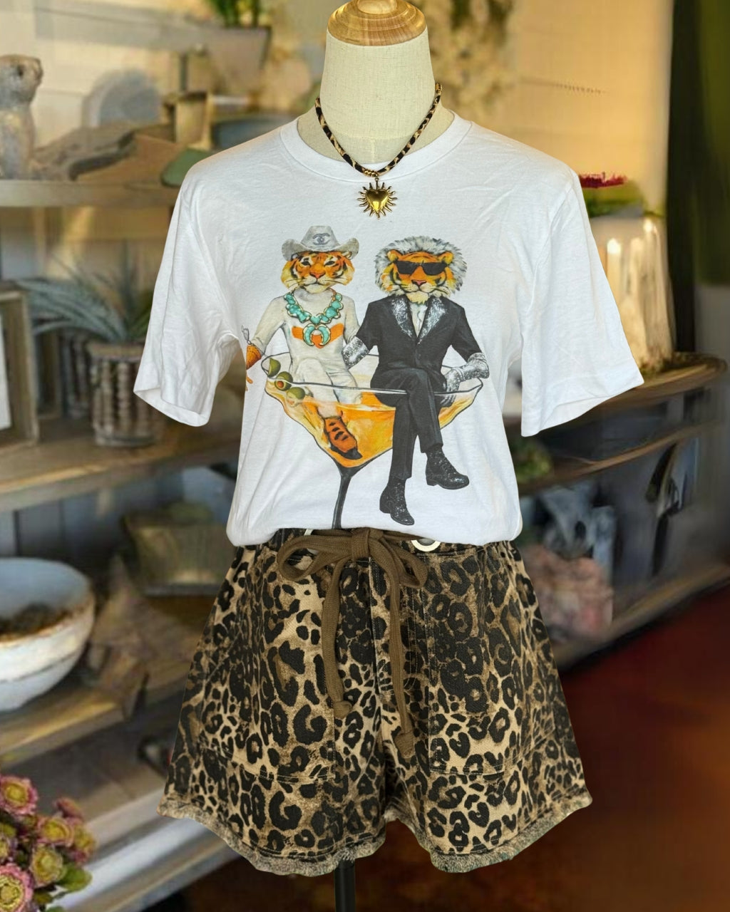 Stylish Drawstring Leopard Shorts